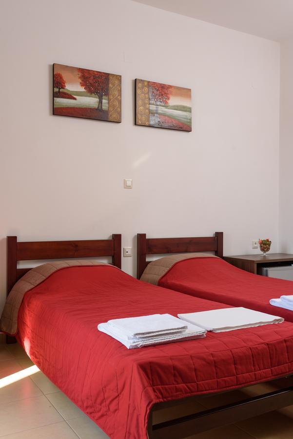 קוקינוס פירגוס Elpidis Villa מראה חיצוני תמונה