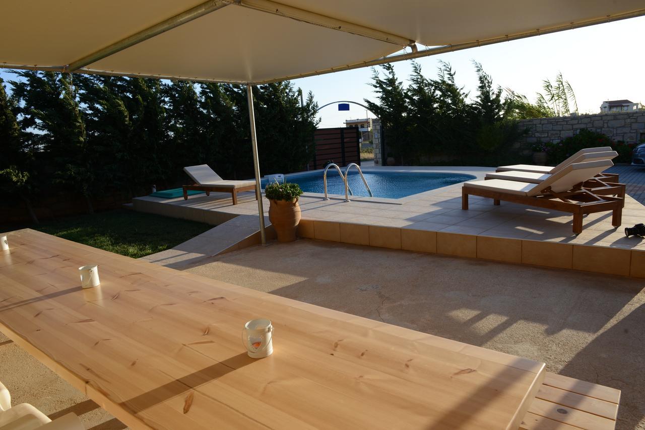 קוקינוס פירגוס Elpidis Villa מראה חיצוני תמונה